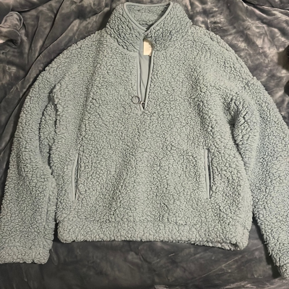 Size: XS Teal teddy quarter zip